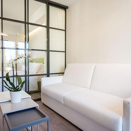 Syntagma Modern New Flat, Large Balcony With View Apartamento Atenas Exterior foto